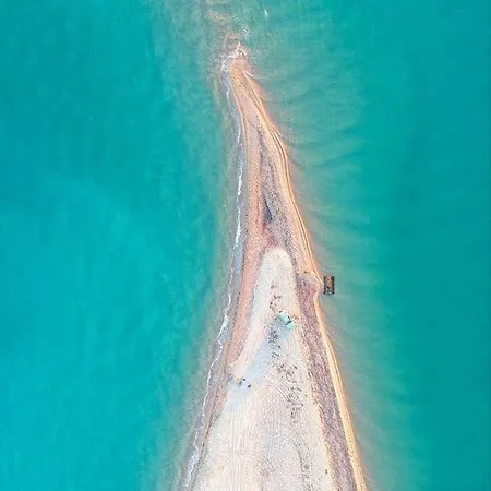 Modern & Loft By The Sea & Jacuzzi 3*