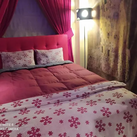 Modern & Loft By The Sea & Jacuzzi B&B Palioura