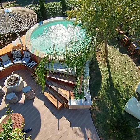 Modern & Loft By The Sea & Jacuzzi 3*