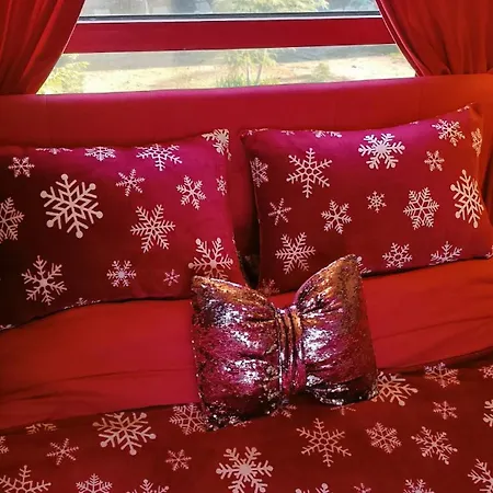 Modern & Loft By The Sea & Jacuzzi