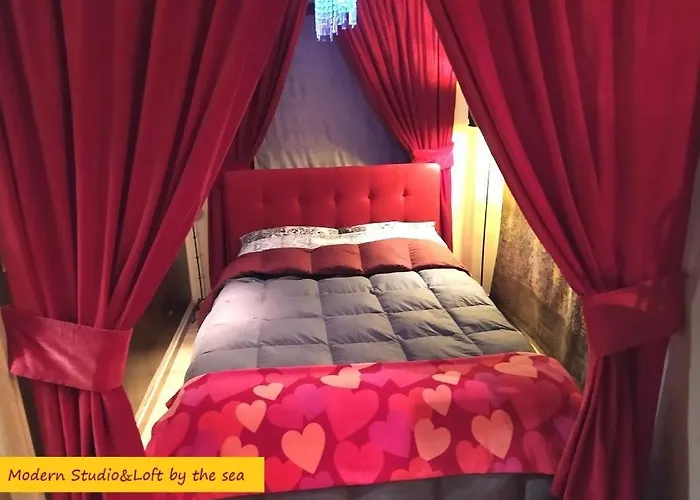 Modern & Loft By The Sea Bed and Breakfast Palioura