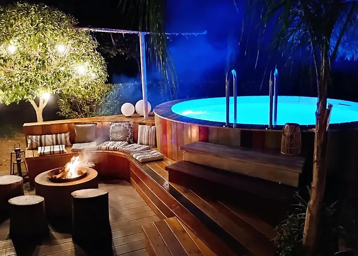 Bed and Breakfast Modern & Loft By The Sea Palioura
