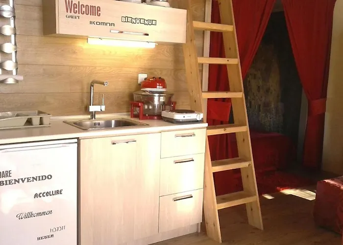 Modern & Loft By The Sea Bed and Breakfast 3*